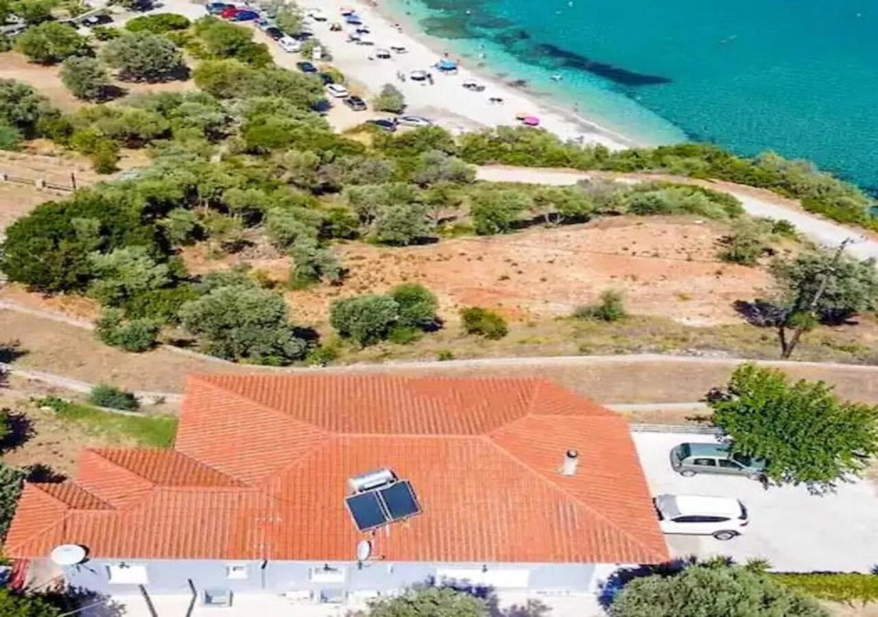 Aegean Beachfront Petriai Екстер'єр фото