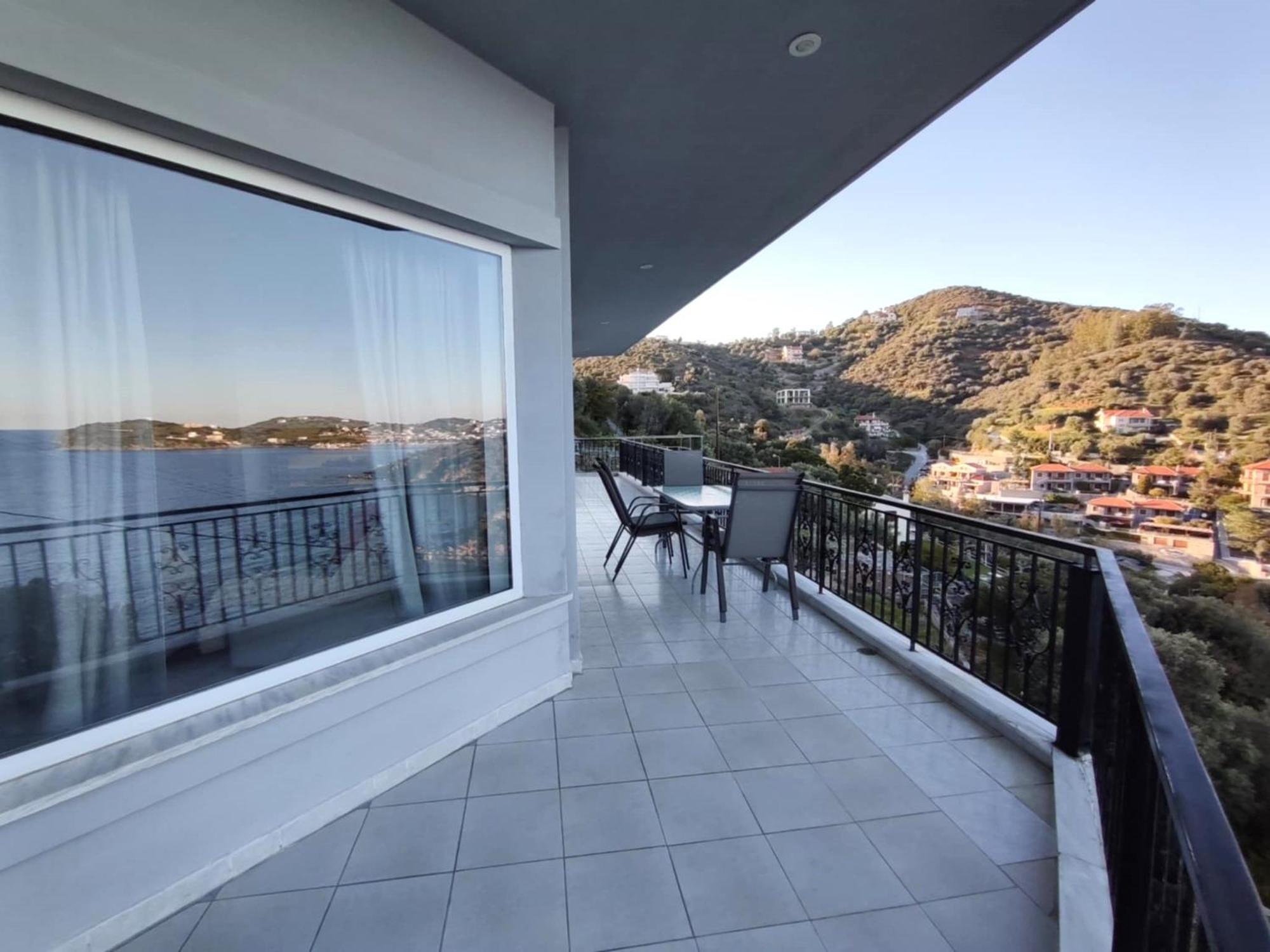 Aegean Beachfront Petriai Екстер'єр фото